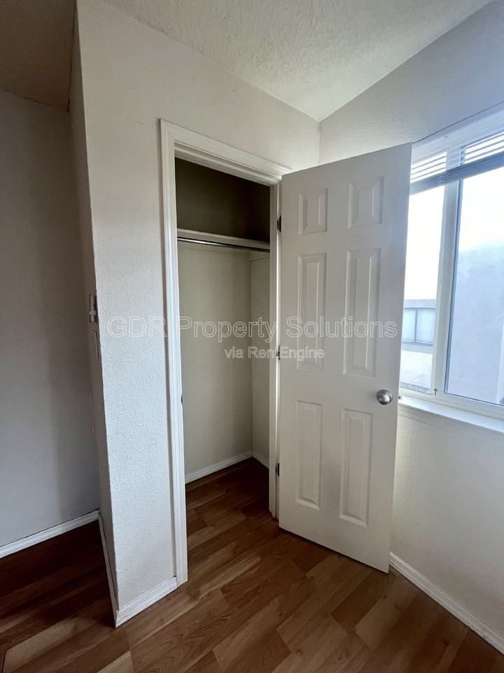 4801 Irving Blvd Nw #2504 - Photo 6 of 25