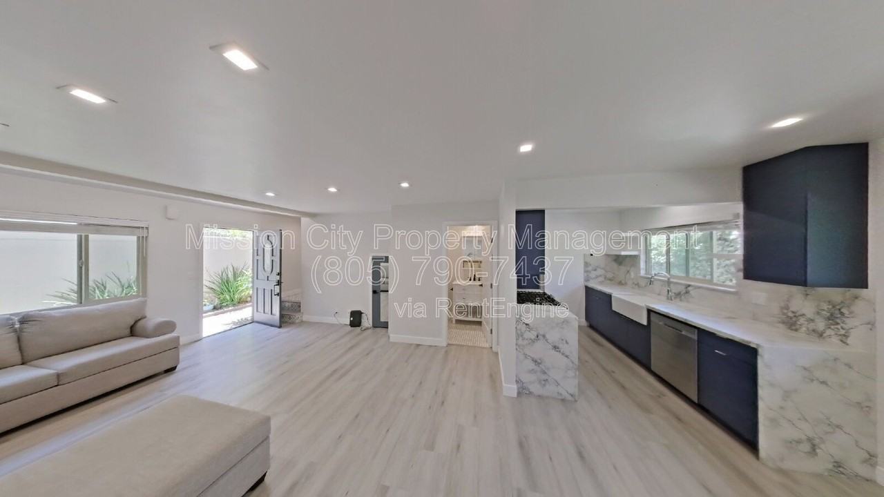 250 Ash Ave #C - Photo 3 of 17