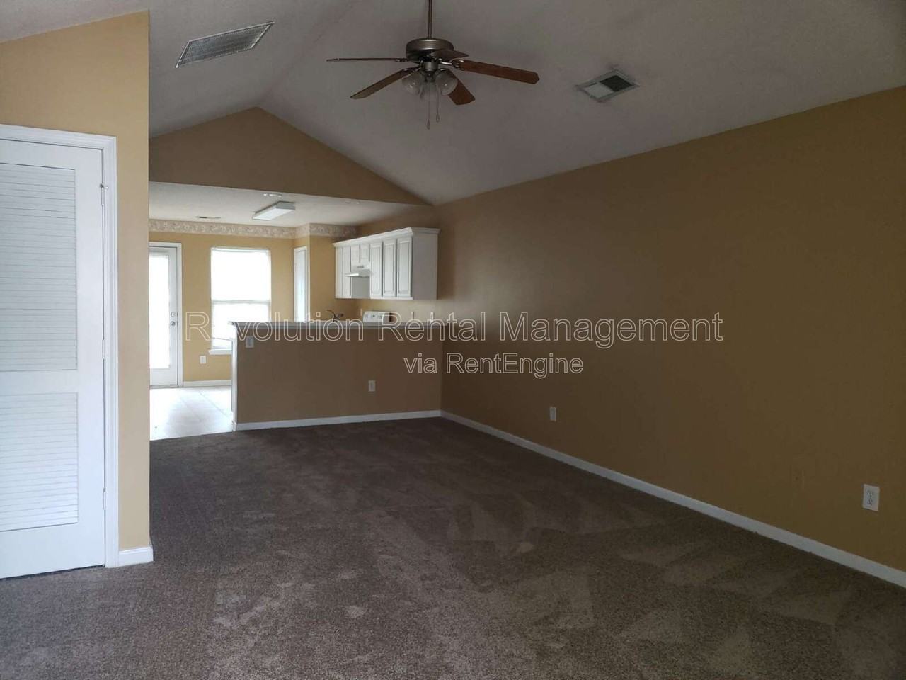 532 Epris Ln - Photo 2 of 10
