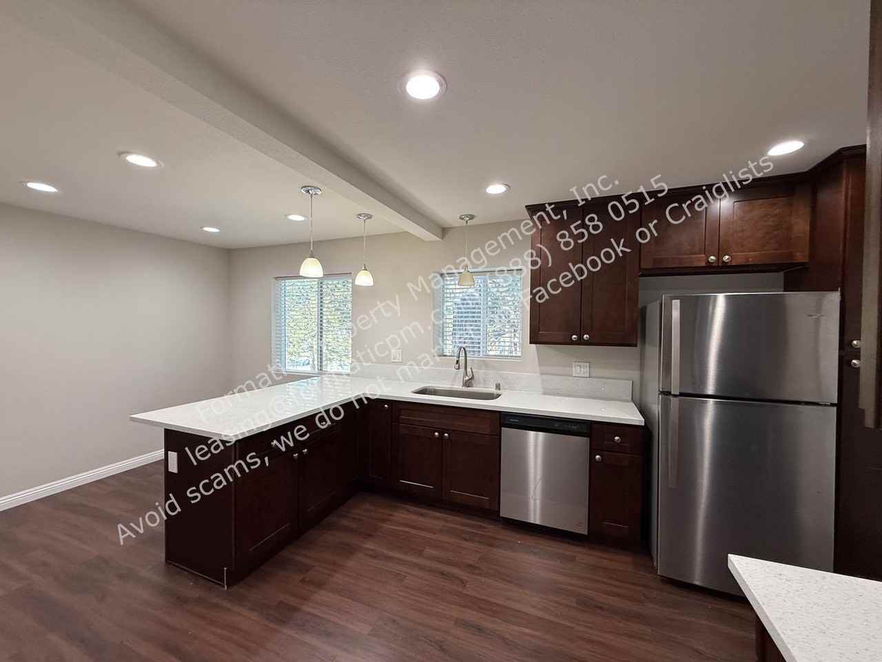231 Riverside Ave - Photo 4 of 12