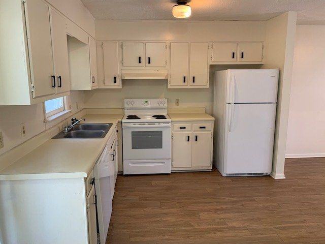 301 Shiloh Dr #A - Photo 5 of 16