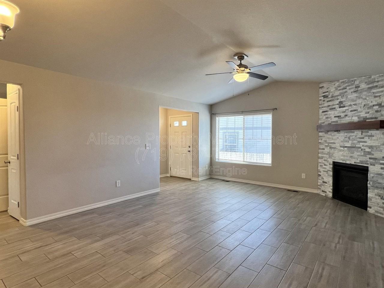 6602 Watusi Rd - Photo 5 of 36