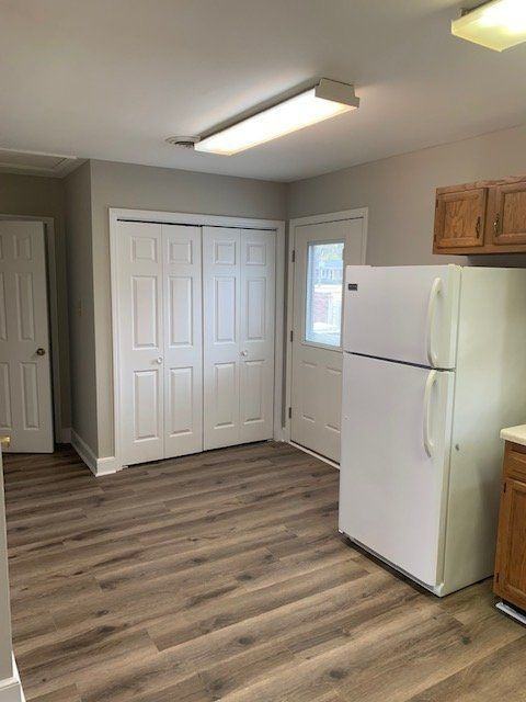 607 Main St #4 - Photo 4 of 24