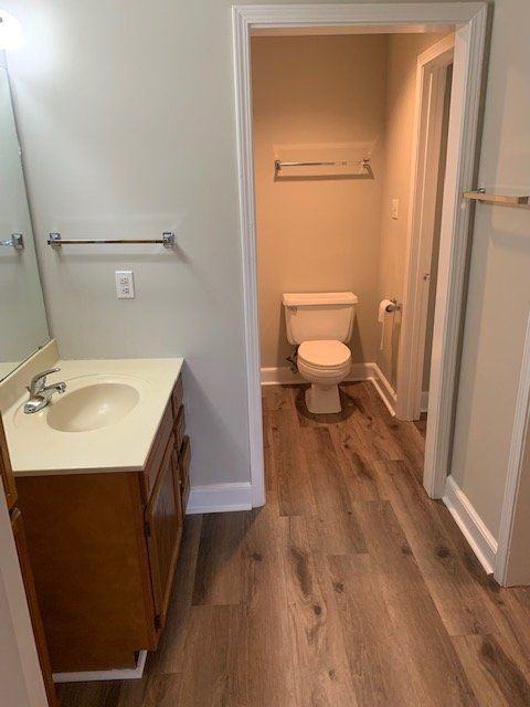 607 Main St #4 - Photo 7 of 24