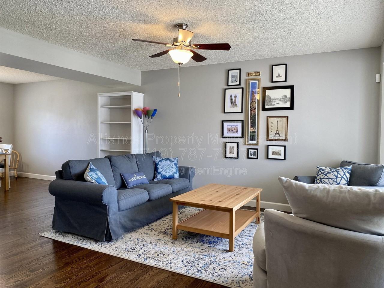 2825 Dristol Dr - Photo 3 of 45