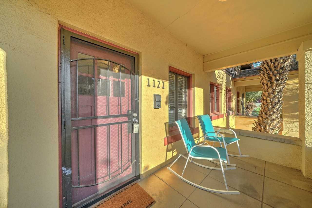 1121 N 5th St - Photo 5 of 19