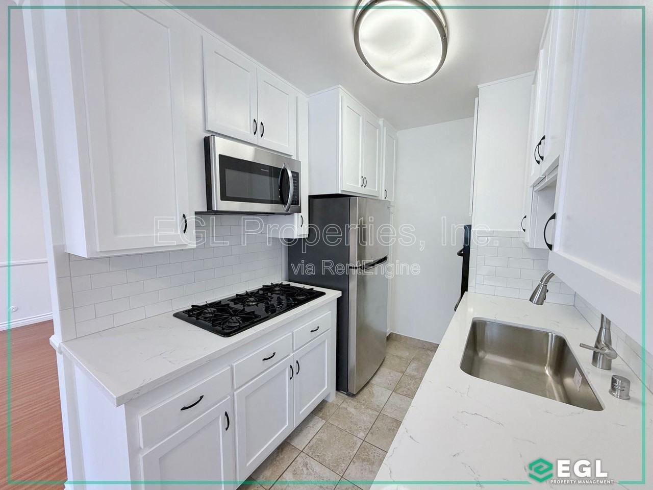 1032 N Gardner St #17 - Photo 6 of 14