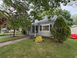 featured image of 36 Pomeroy Ave