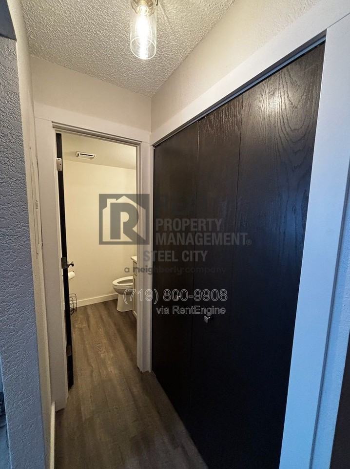 2107 Chatalet Ln #F - Photo 5 of 21
