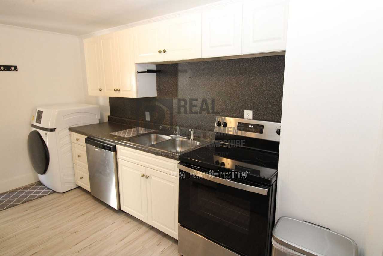 6 Smith Ct #1 - Photo 2 of 24