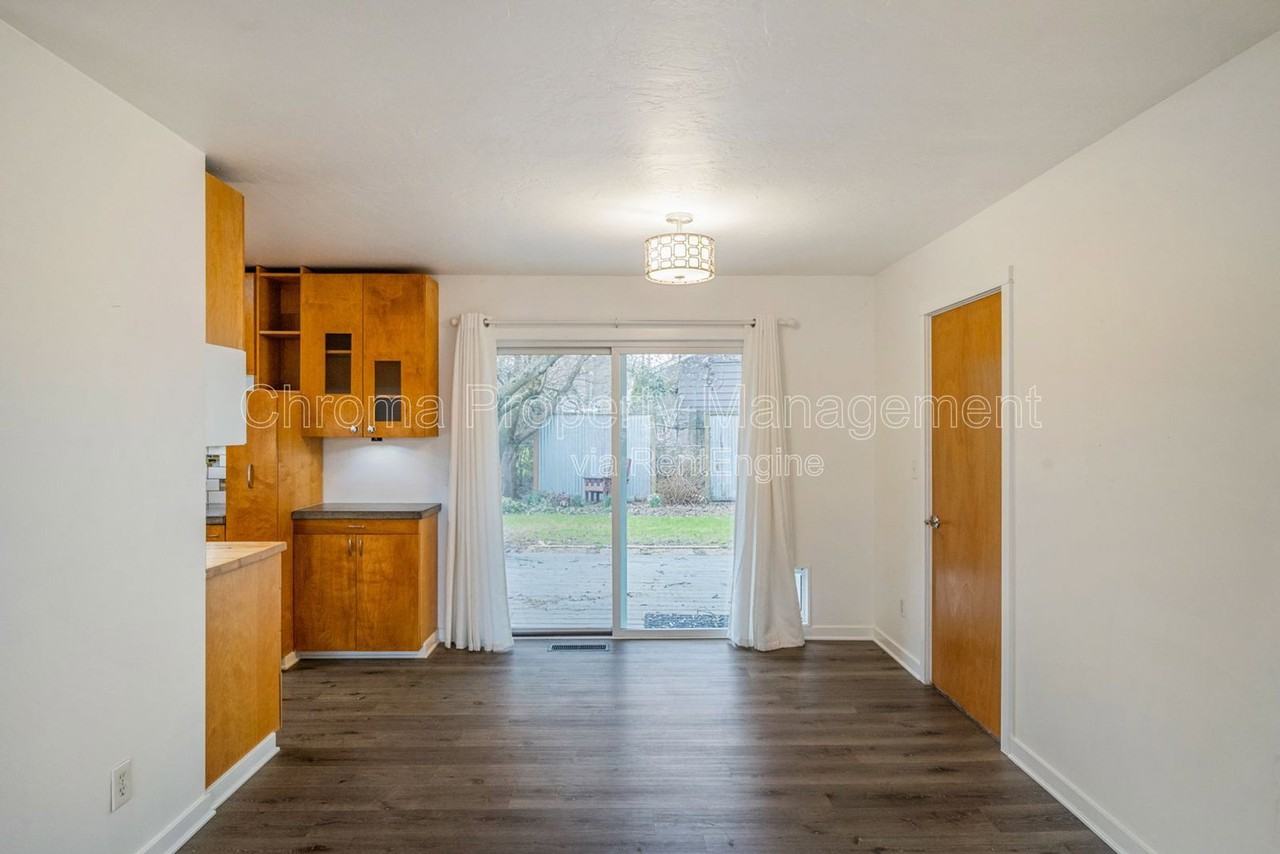 8715 N Washburne Ave #A - Photo 6 of 25