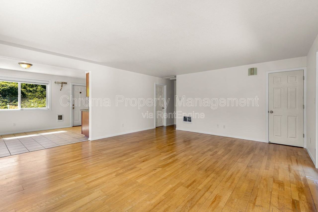 2937 Sw Miles St #2 - Photo 5 of 18