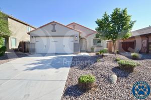 featured image of 2223 E Hazeltine Way