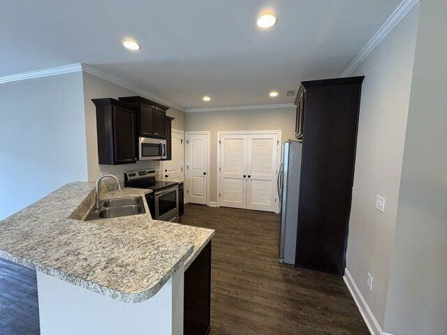 2221 Brookville Dr #B - Photo 7 of 23