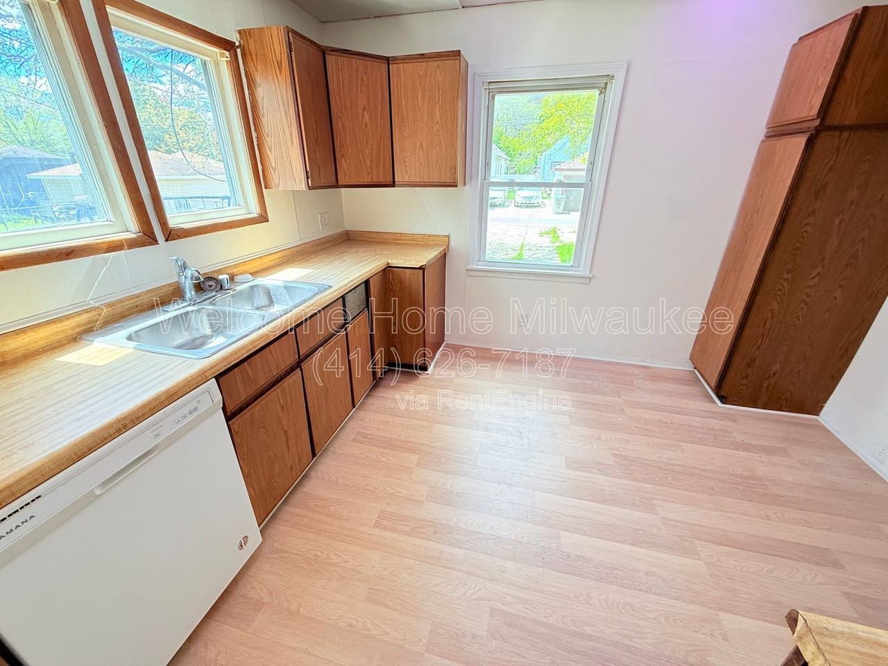2919 N 50th St #1 - Photo 5 of 10