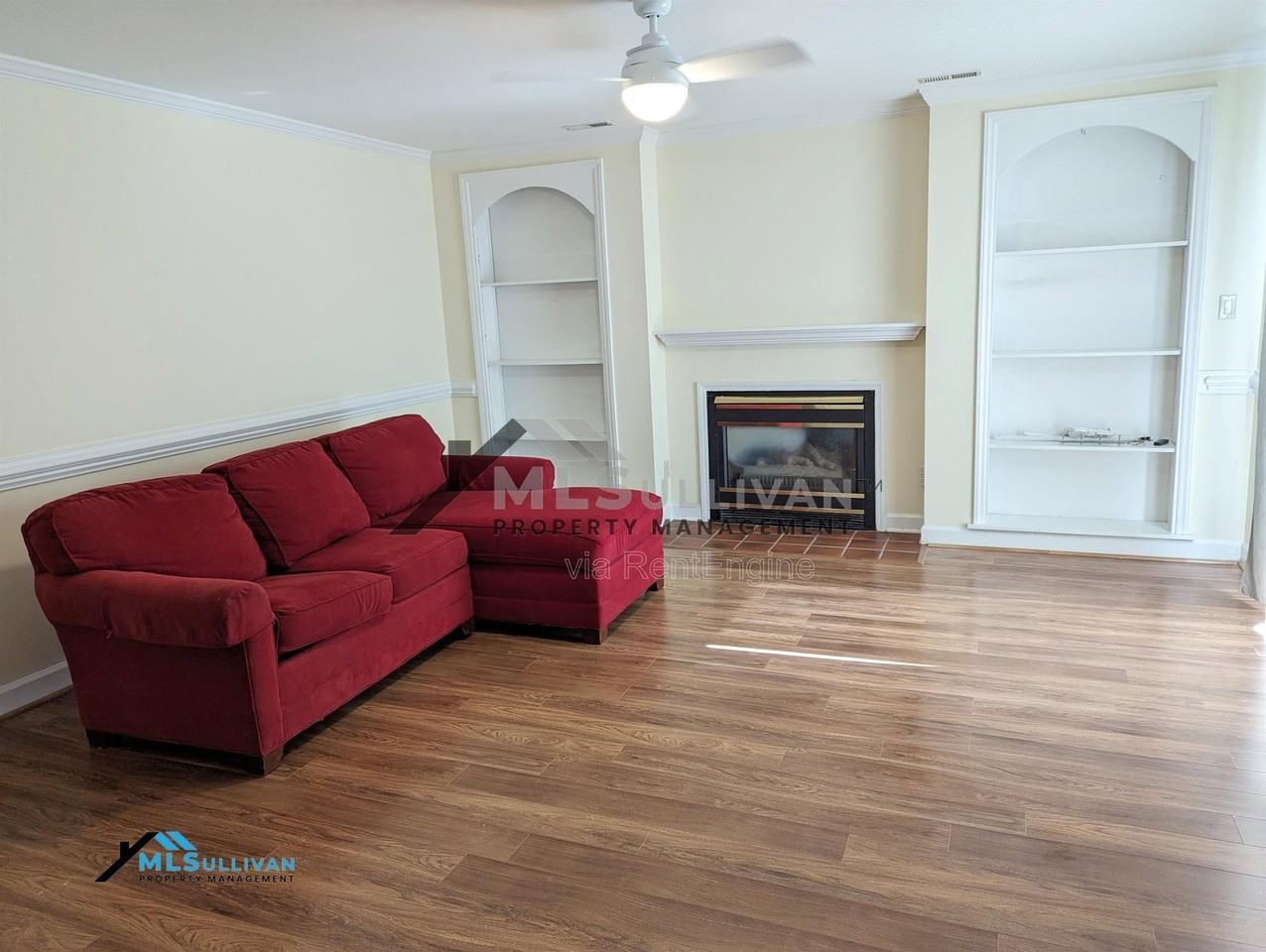 419 Summerwalk Cir - Photo 2 of 22
