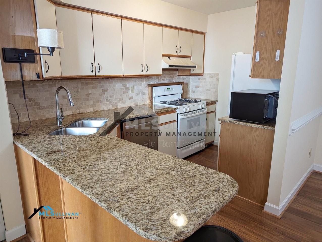 419 Summerwalk Cir - Photo 5 of 22