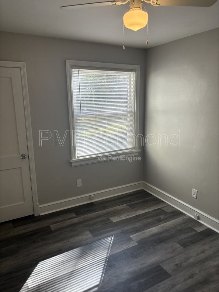 5231 Rockland Rd - Photo 2 of 7