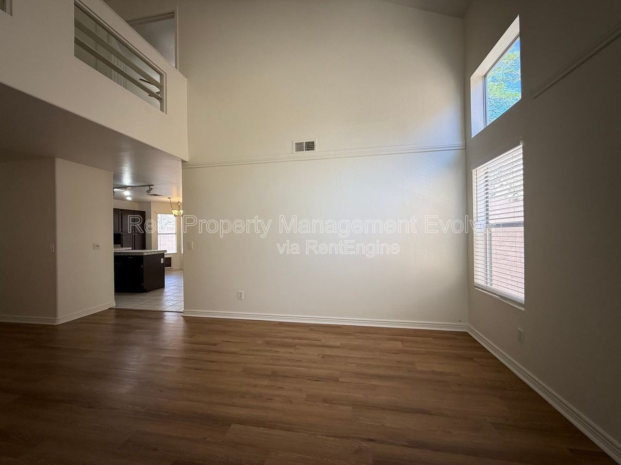 16838 S 20th Pl - Photo 4 of 37