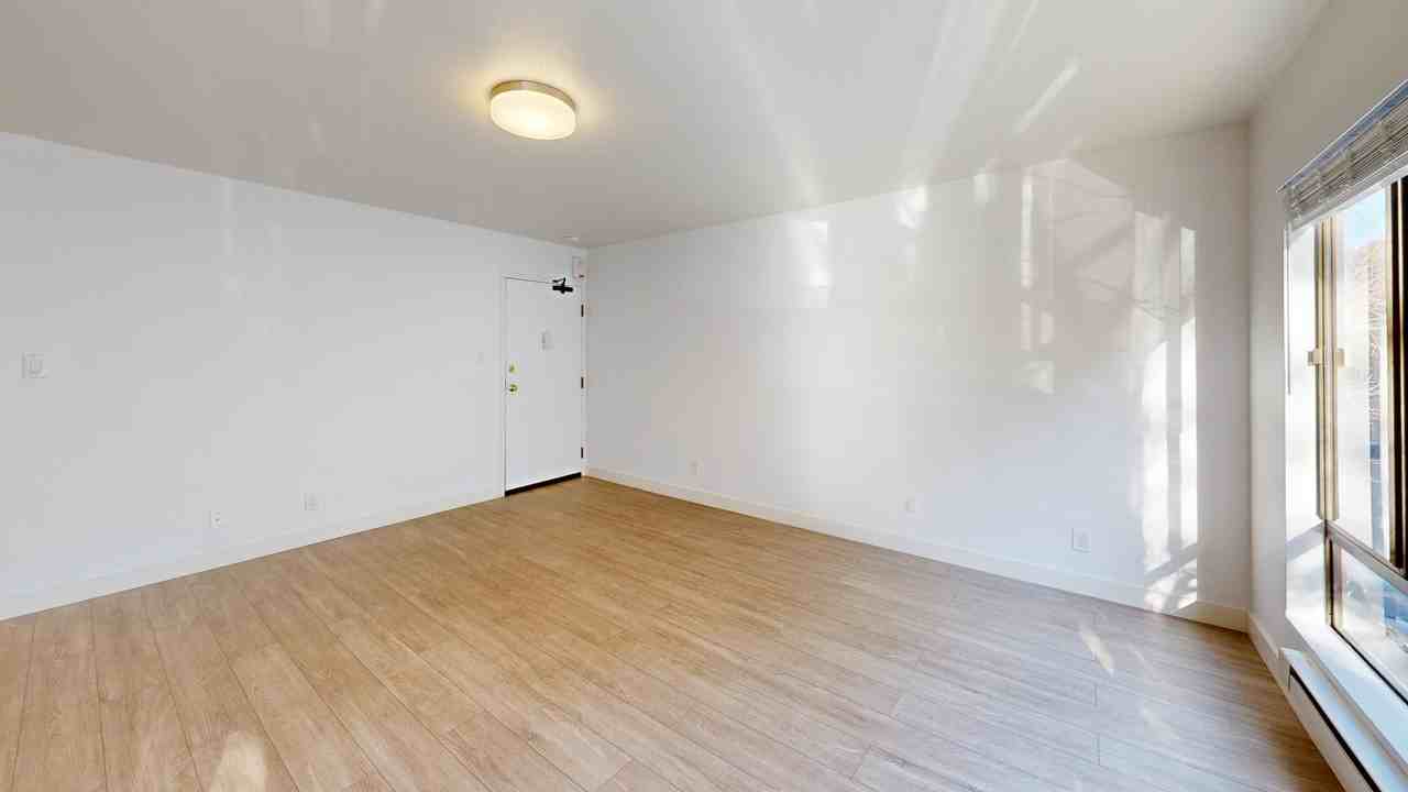1440 Sutter Street - Photo 7 of 27