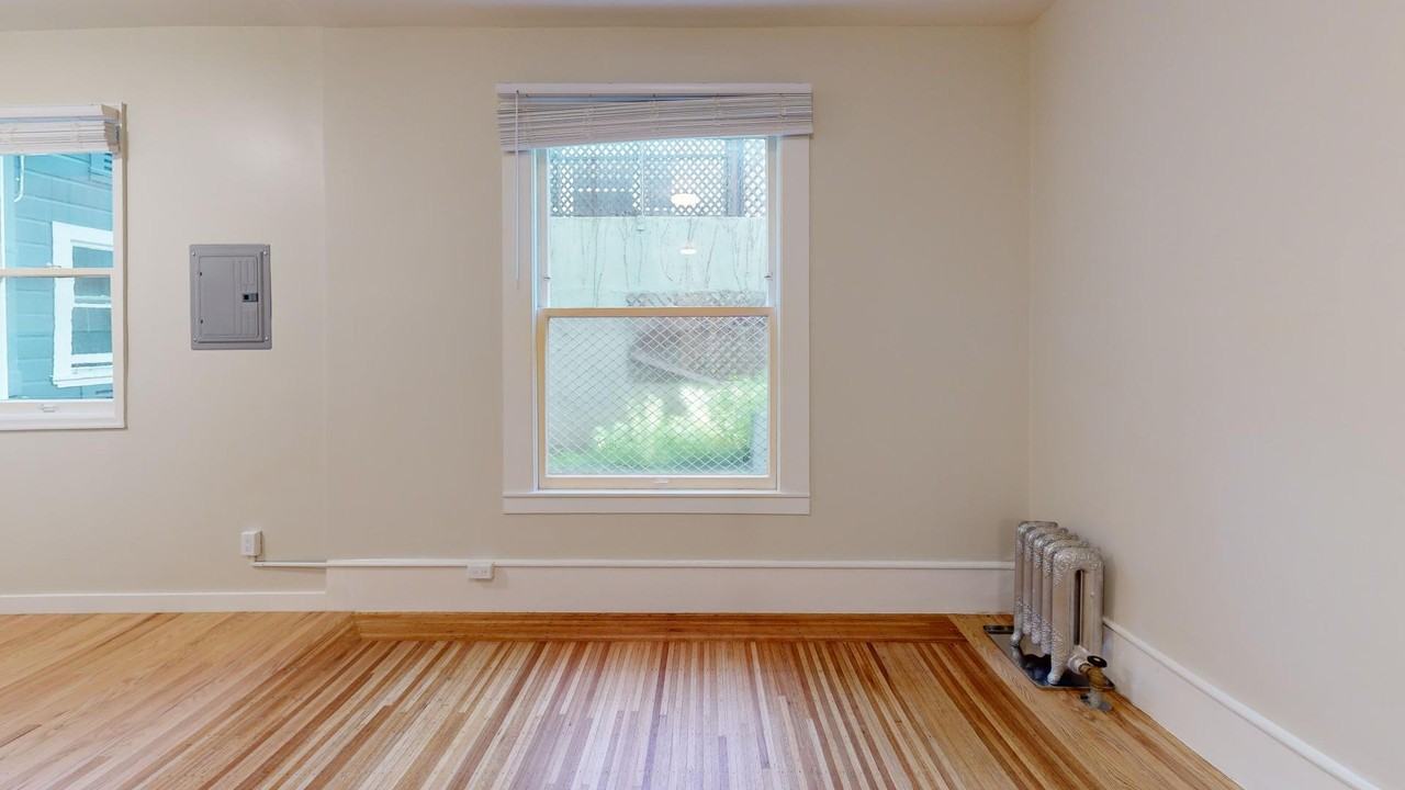 655 Stockton Street - Photo 2 of 17