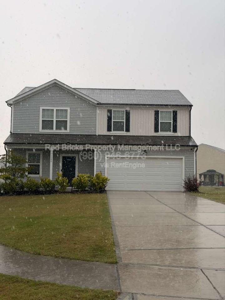1266 Nesters Store Pl Sw - Photo 4 of 37