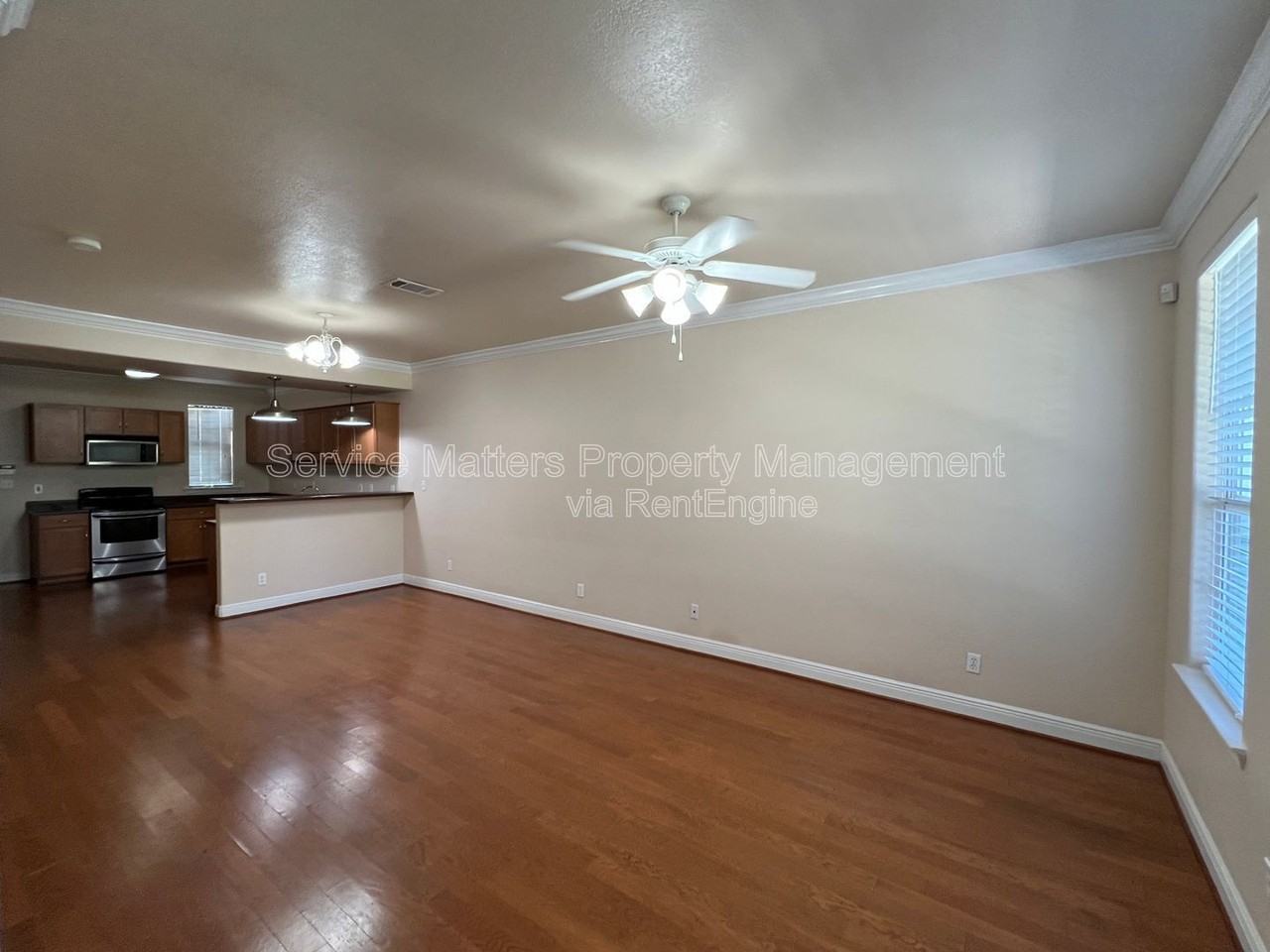 306 E De Soto St #4 - Photo 6 of 39