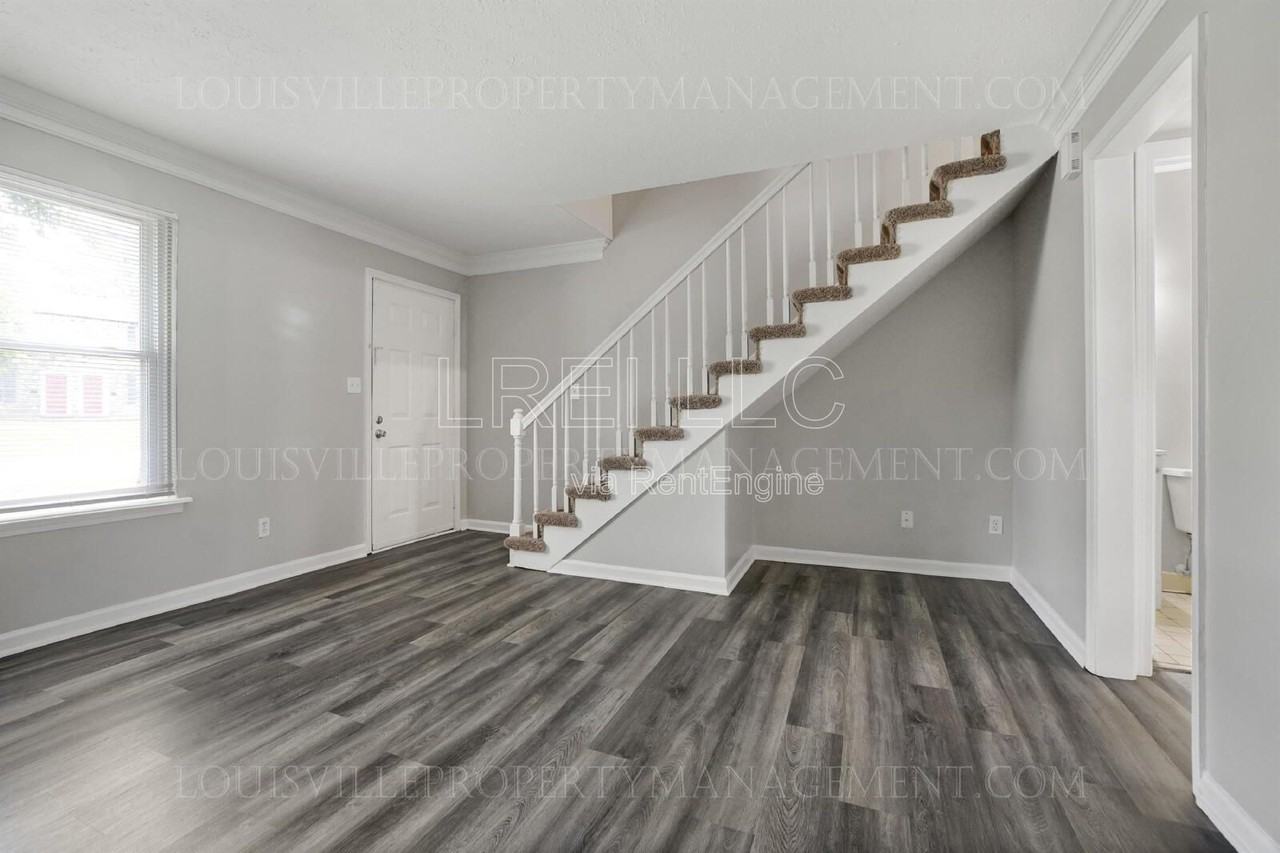 3416 Clingstone Way - Photo 6 of 15