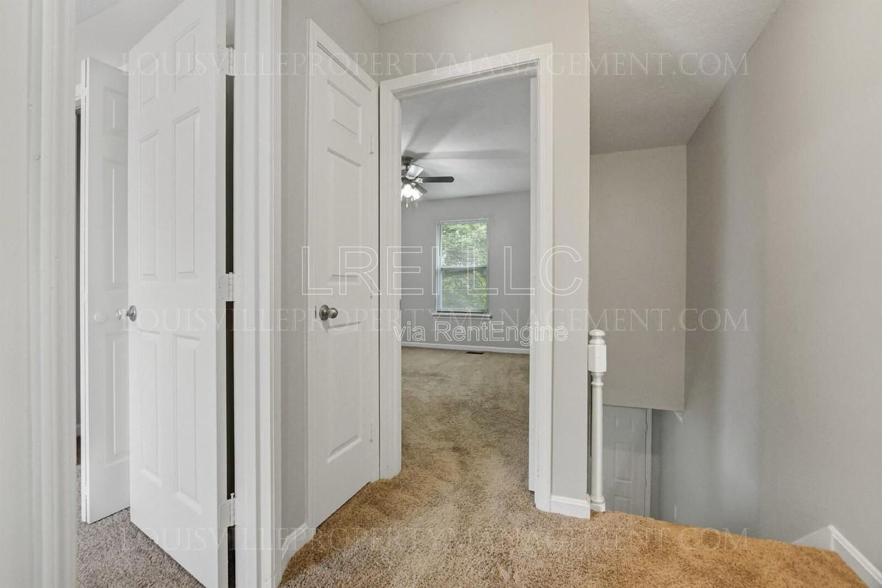 3416 Clingstone Way - Photo 7 of 15