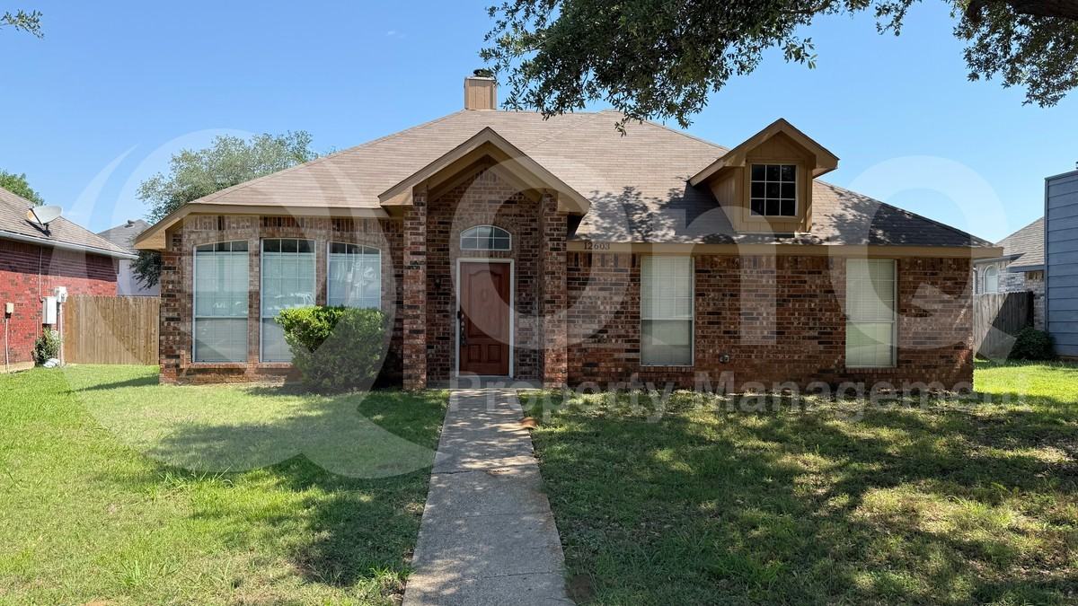 12603 Summer Hill Dr - Photo 5 of 23