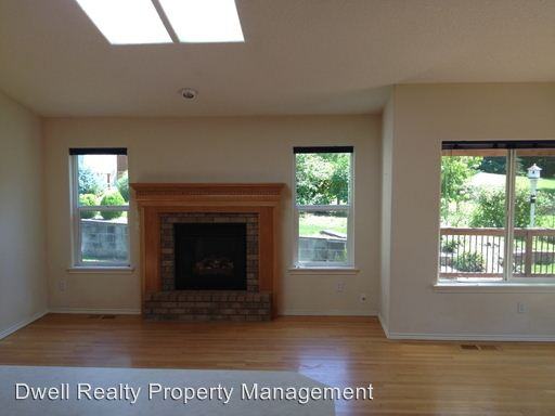 16550 Noble Dr - Photo 3 of 15