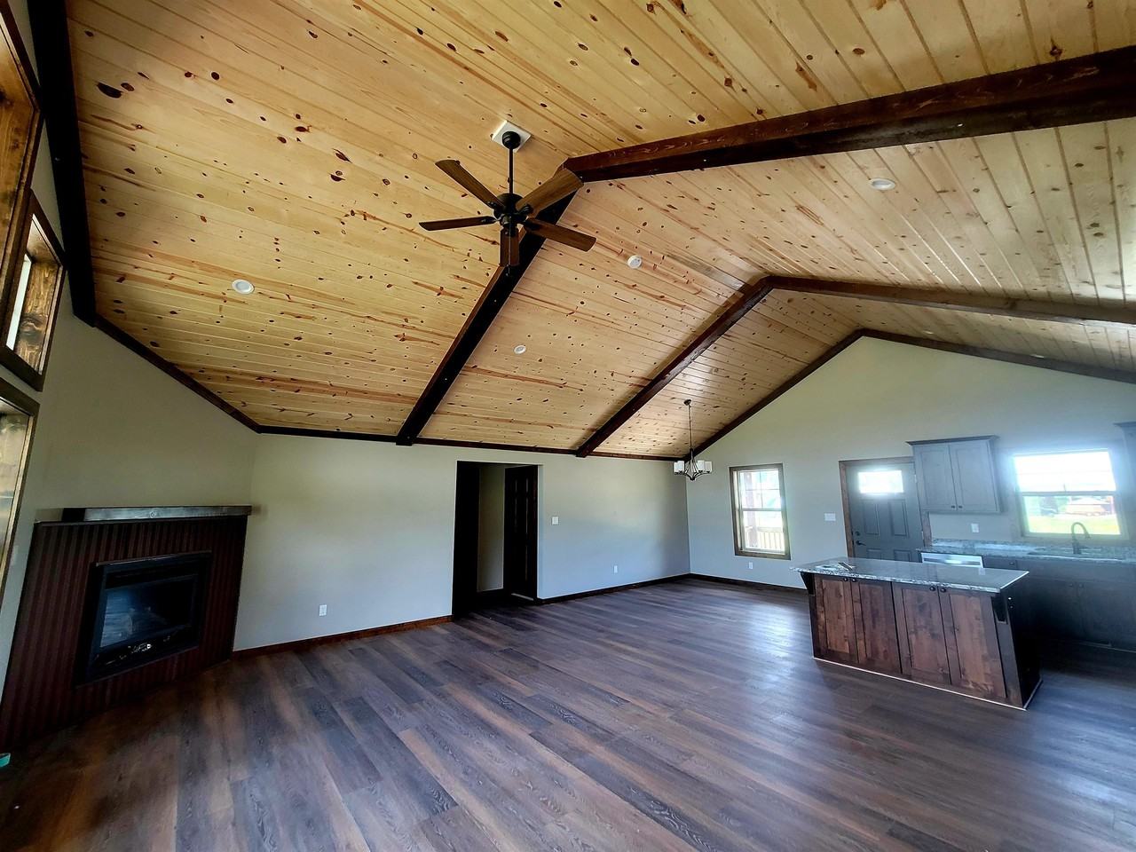 401 Alpine Dr #A - Photo 3 of 50