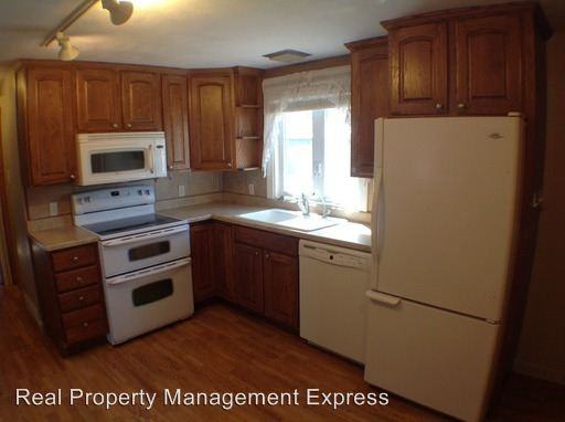 817 N Garfield Cir - Photo 2 of 12