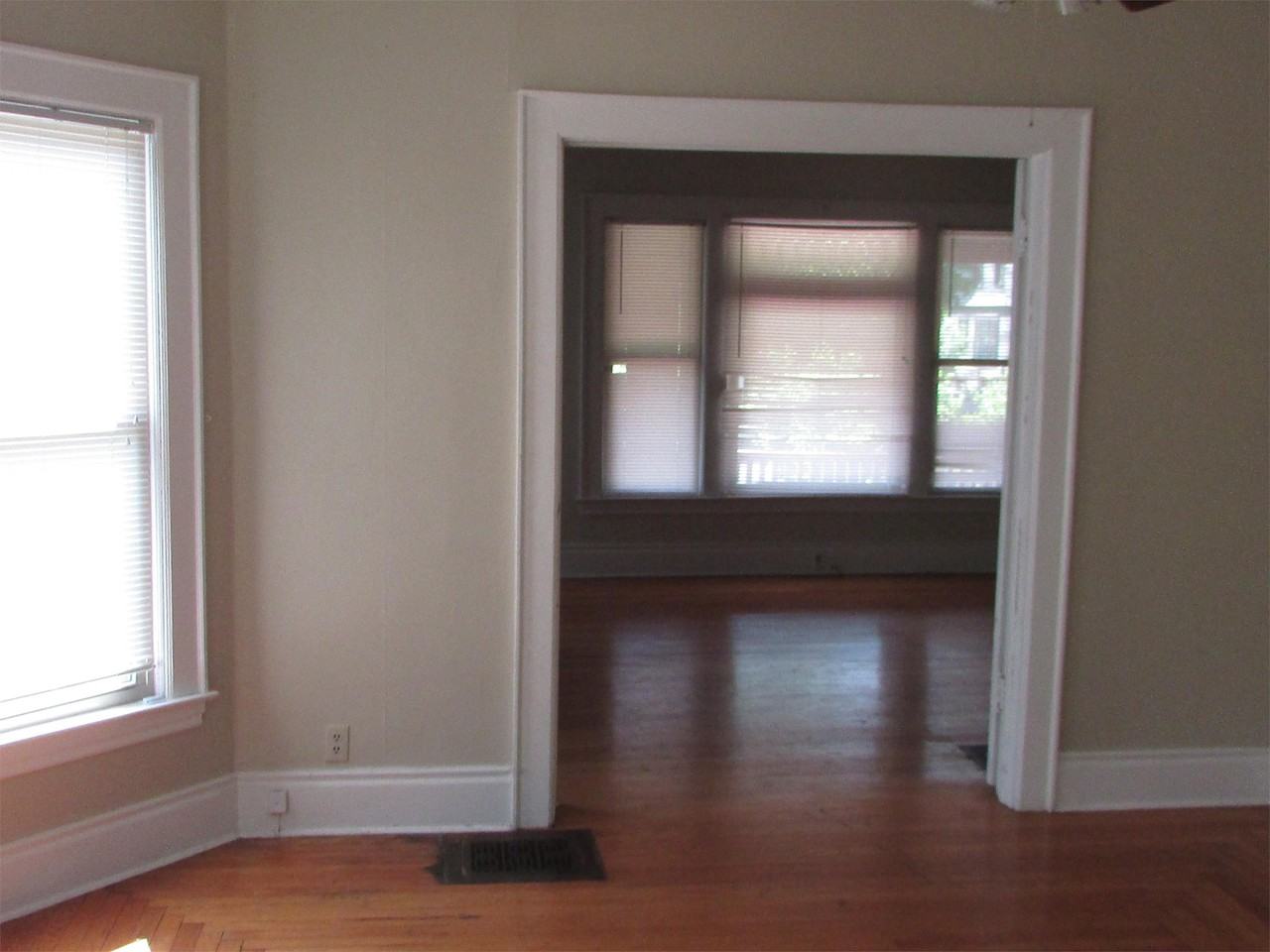 839 Westcott St #1 - Photo 6 of 20