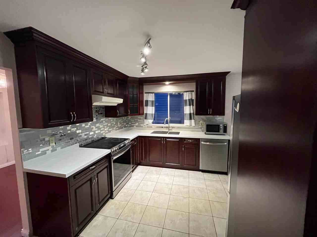 2929 Cord Avenue - Photo 4 of 15