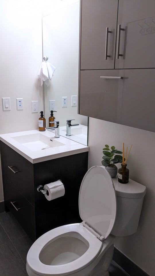 188 Fairview Mall Drive - Photo 6 of 20
