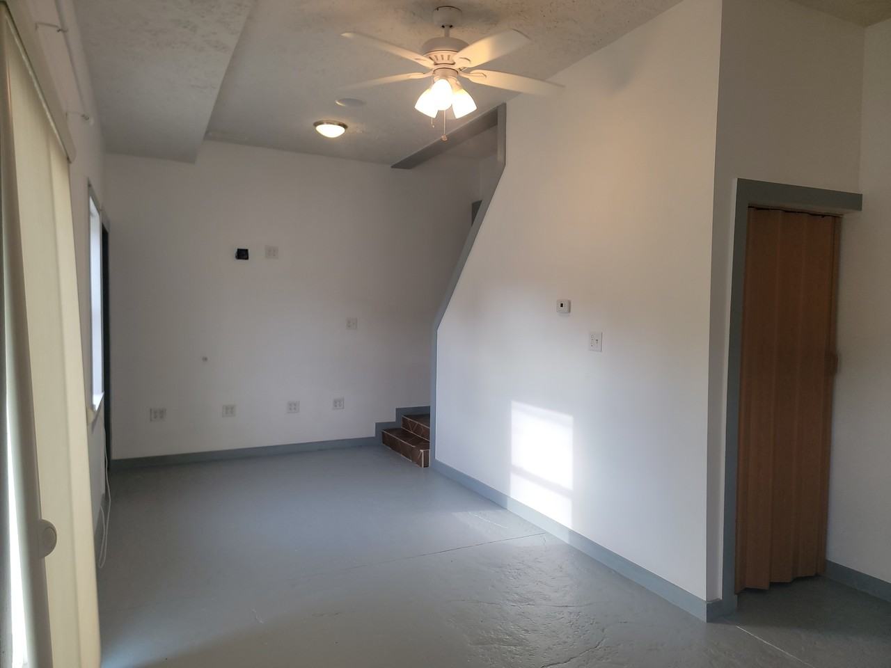 808 E Water St #A - Photo 3 of 10