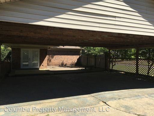 715 E 18th St - Photo 2 of 22