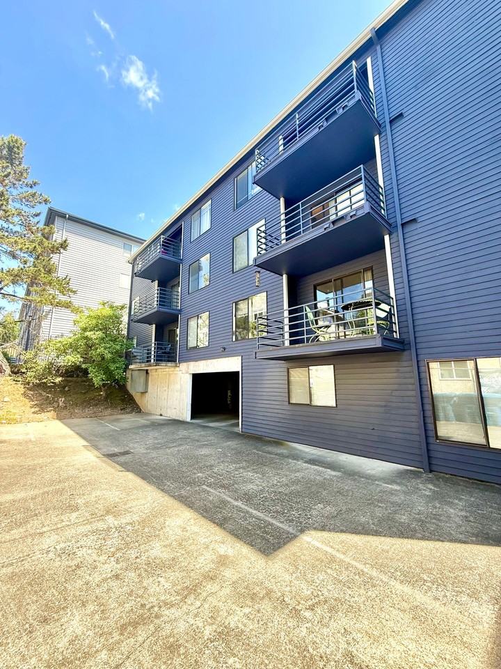 Shannon 2 Apartments - Photo 5 of 24