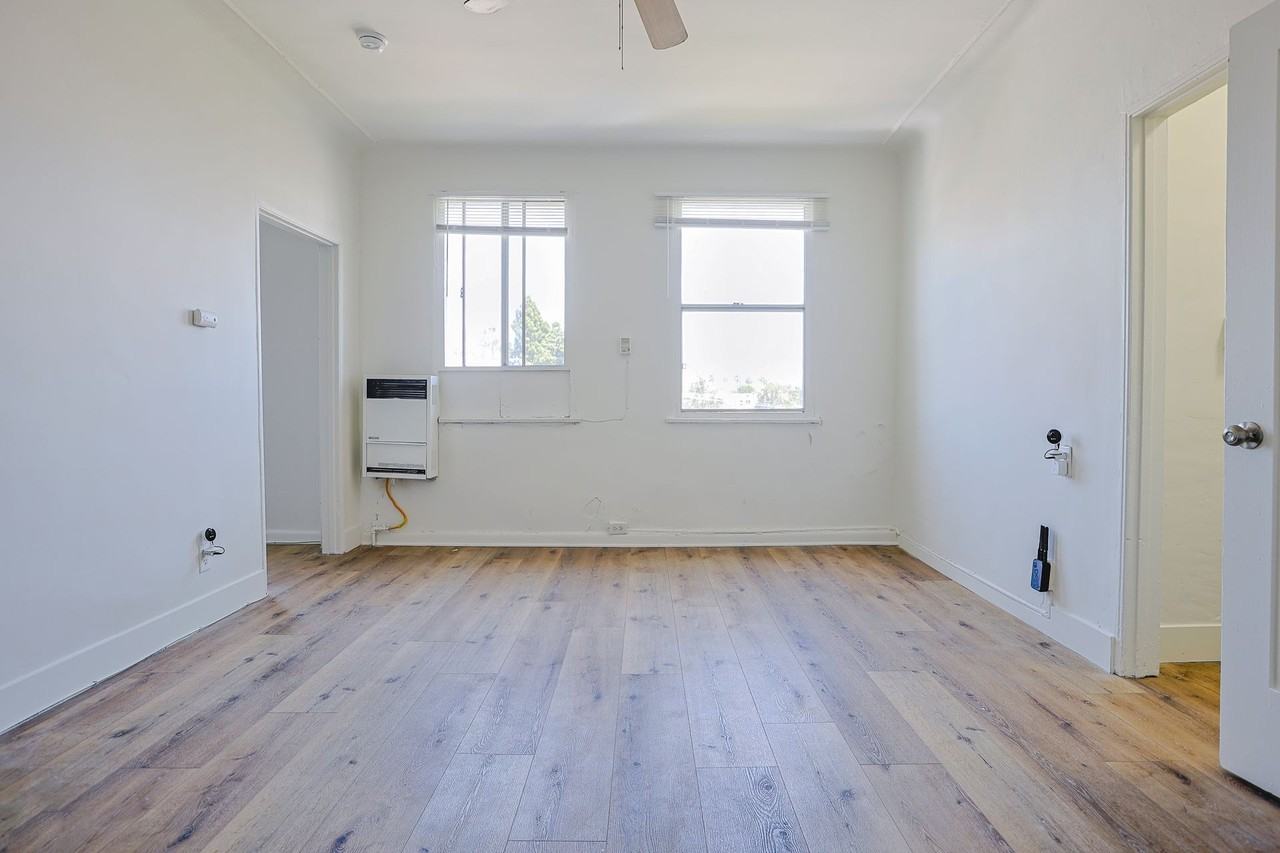 Spacious Units Available! 1 FREE MONTH!! - Photo 7 of 23