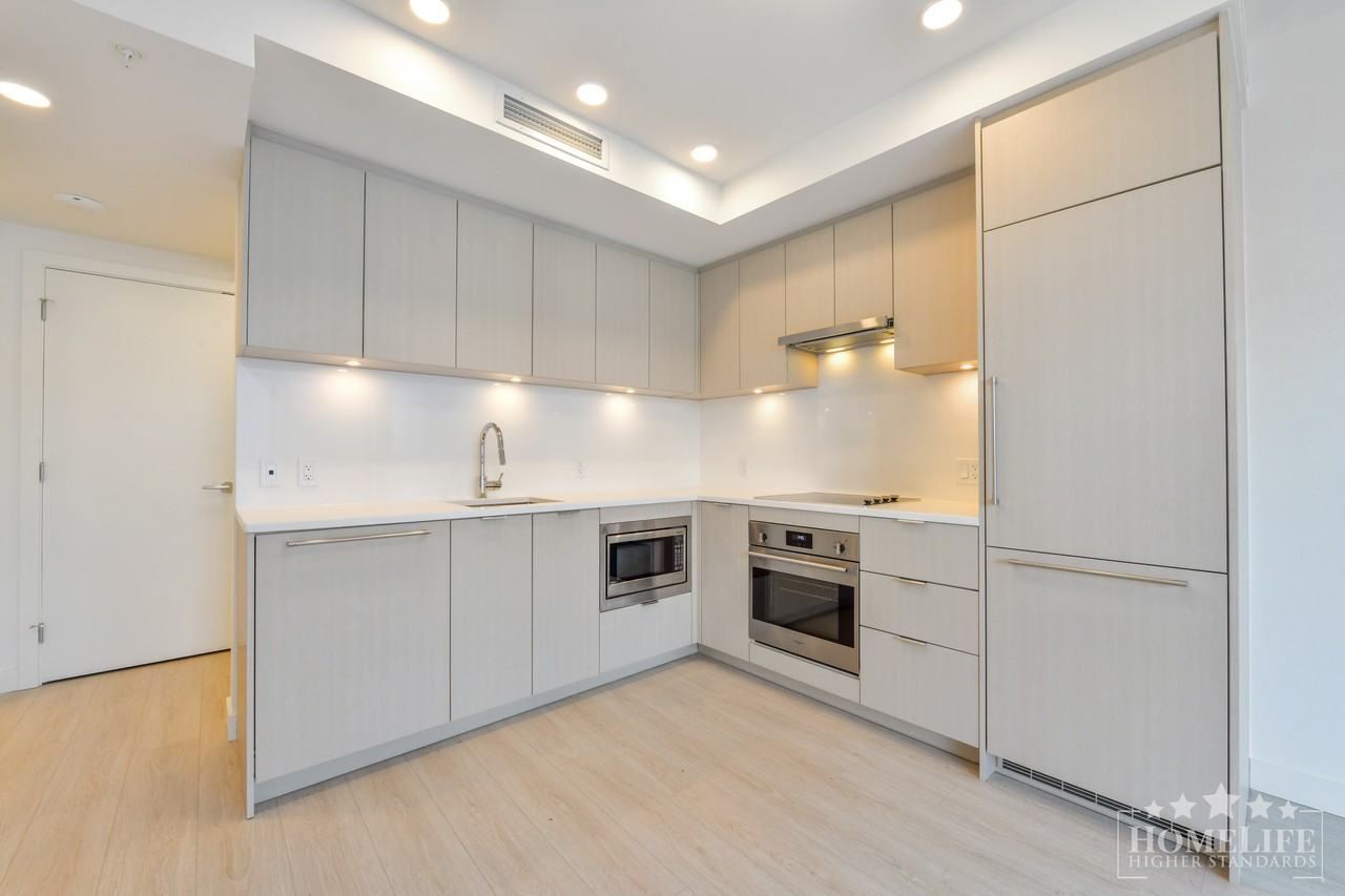 13675 107a Ave - Photo 6 of 26