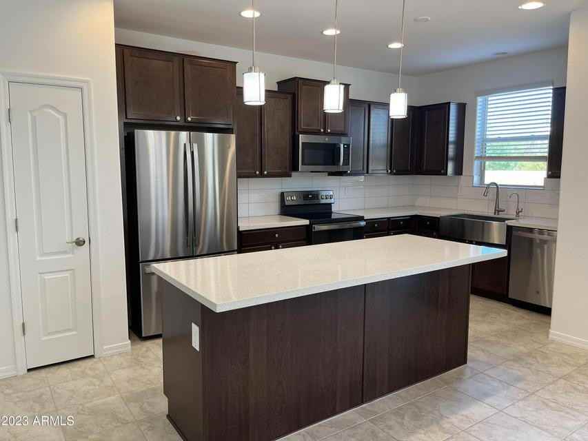 25766 N 142nd Ln - Photo 4 of 21