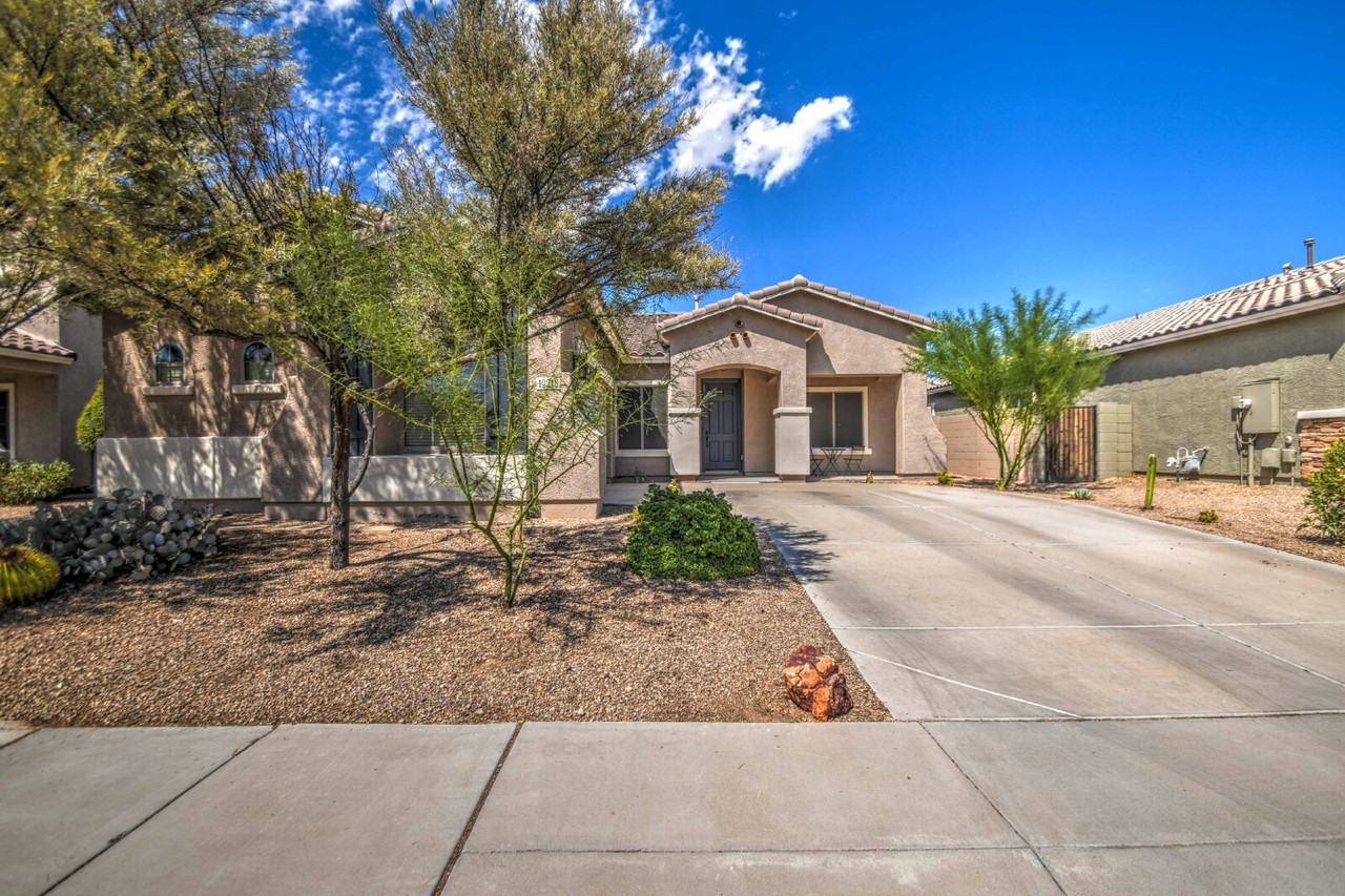 12218 W Calle Hermosa Ln - Photo 2 of 44