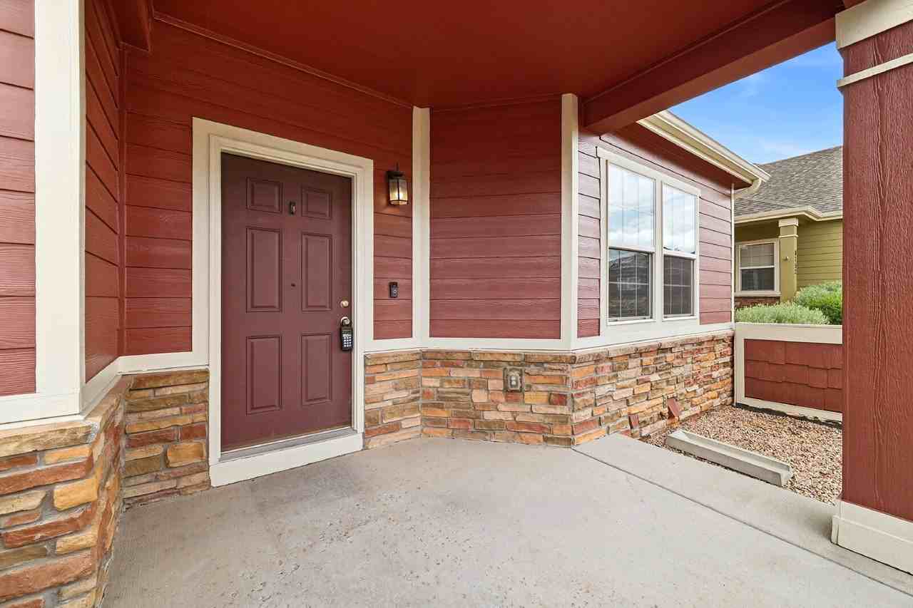 8744 Eckberg Hts - Photo 3 of 30