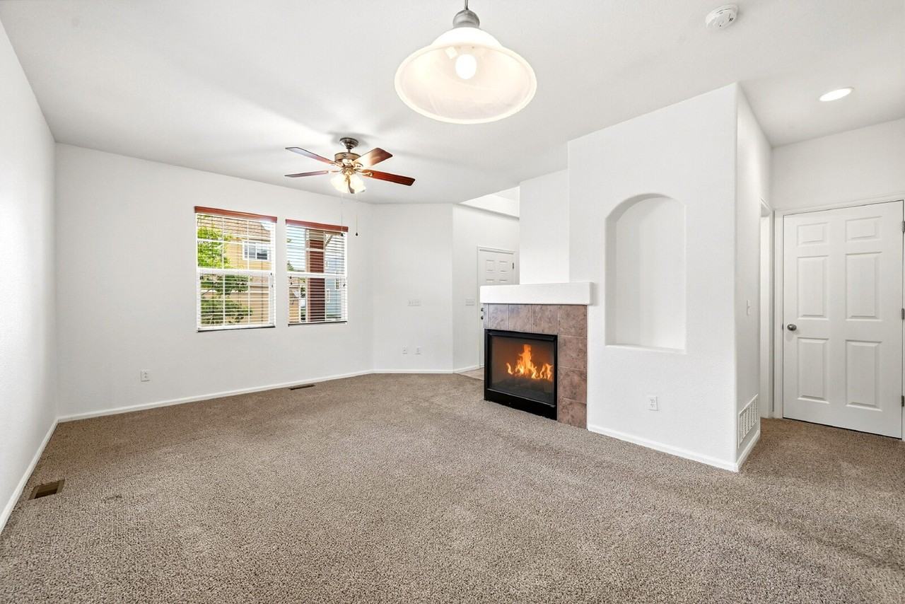 8744 Eckberg Hts - Photo 5 of 30