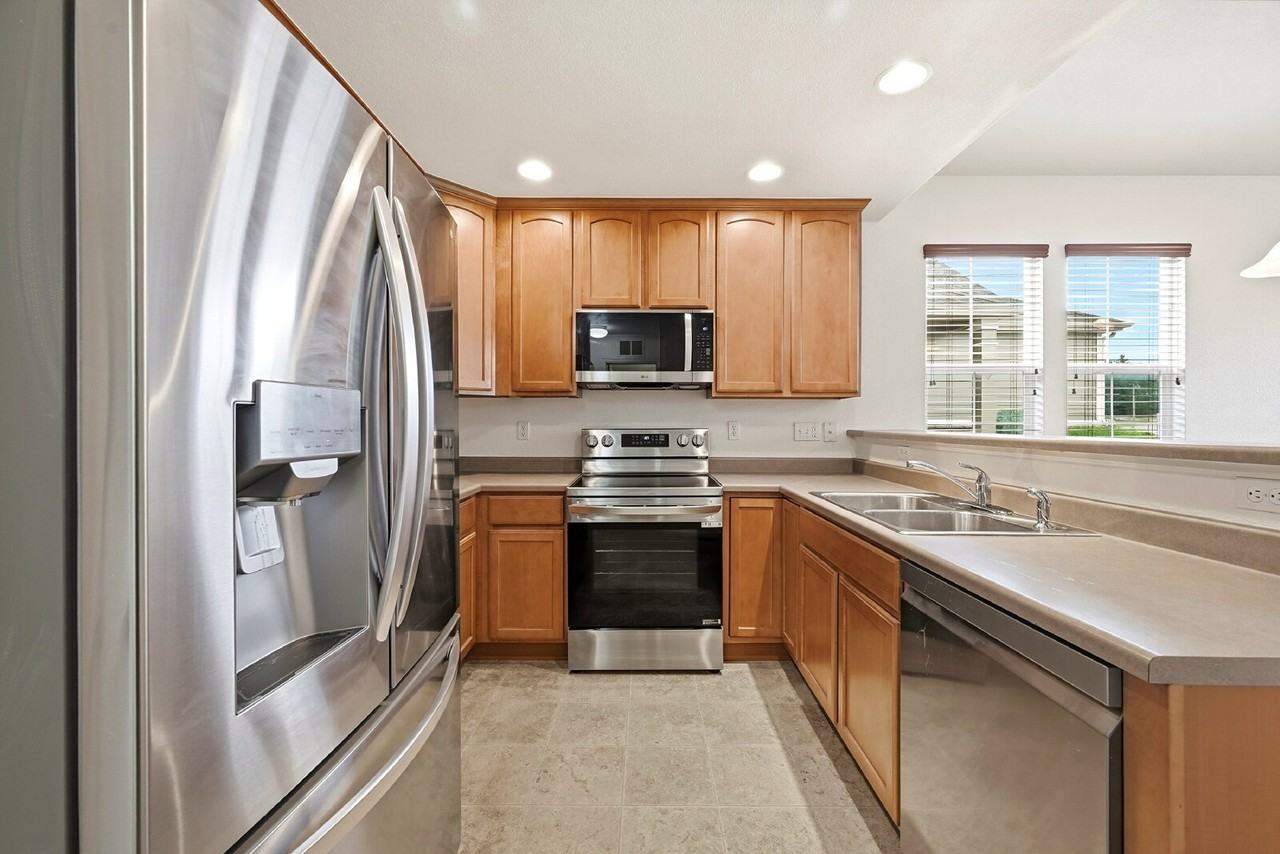 8744 Eckberg Hts - Photo 7 of 30