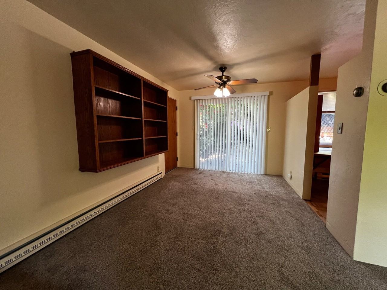 305 E 39th Ave - Photo 7 of 28