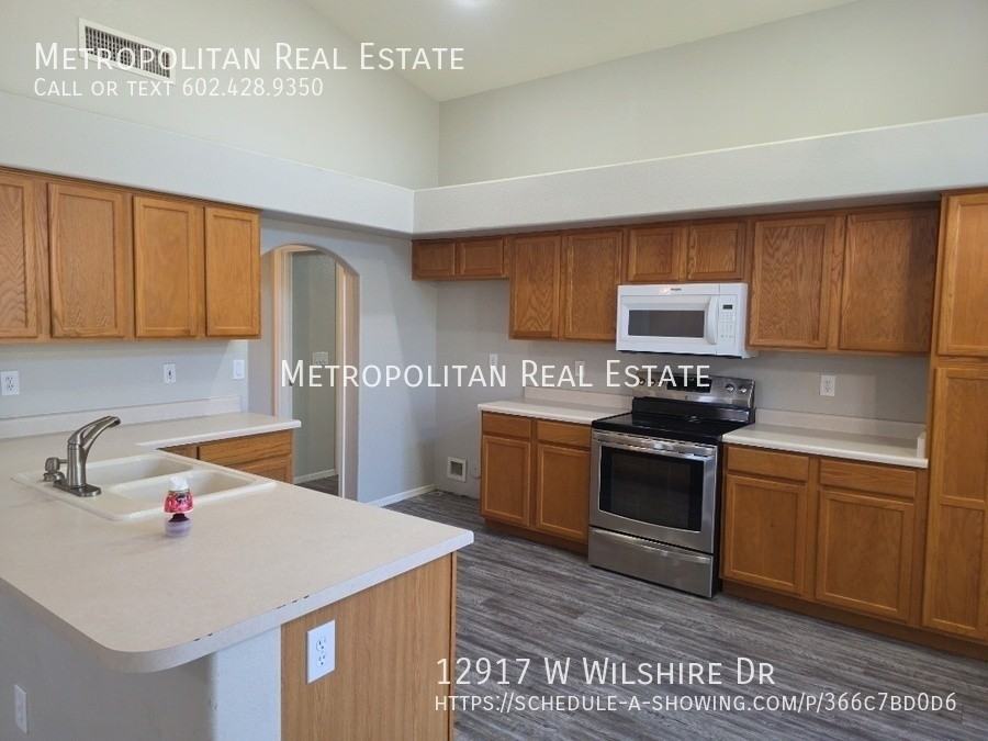 12917 W Wilshire Dr - Photo 7 of 23