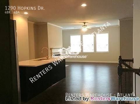1290 Hopkins Dr - Photo 3 of 8