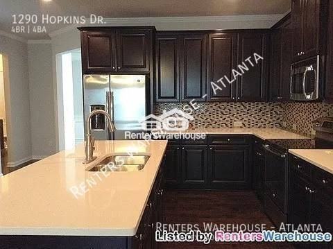 1290 Hopkins Dr - Photo 5 of 8